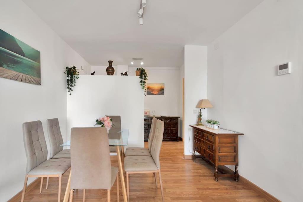 Apartment En El Centro De San Pedro Alcantara - La Libertad 3 5 4 *