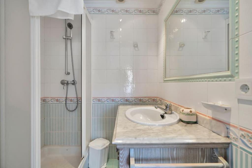 Apartment En El Centro De San Pedro Alcantara - La Libertad 3 5 4